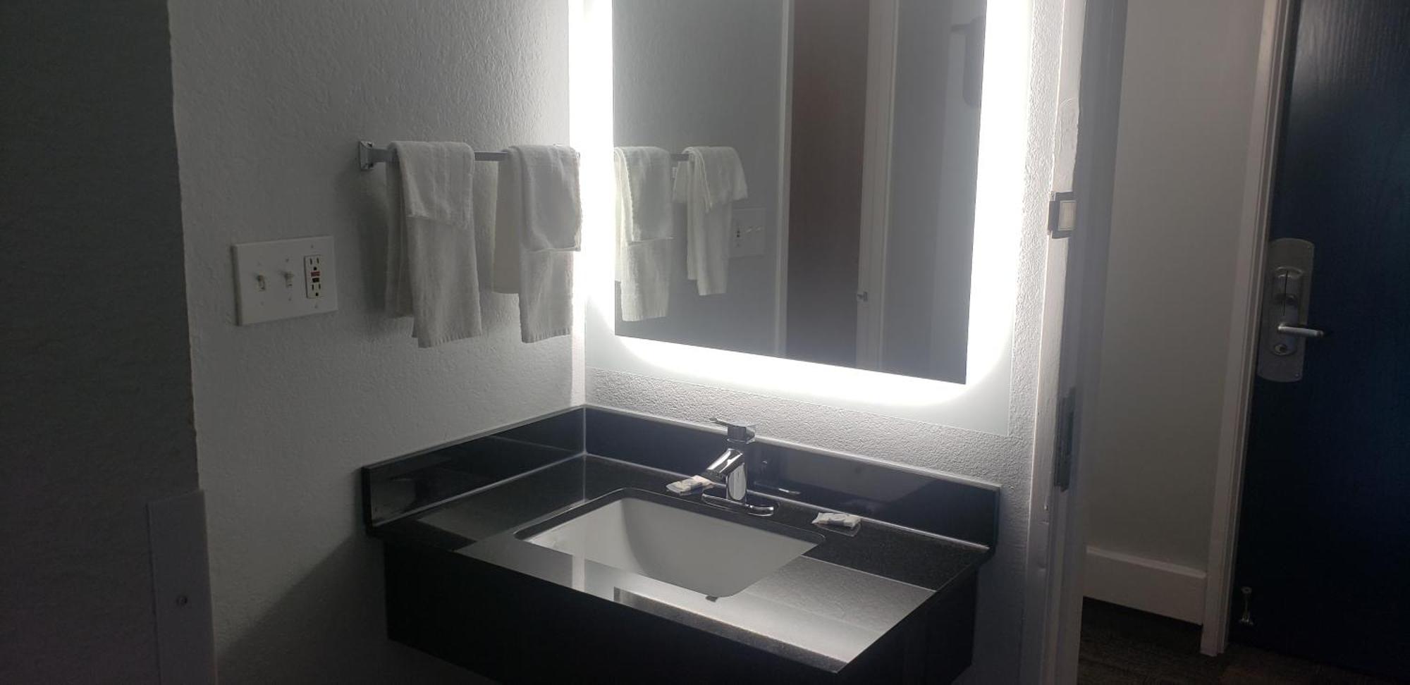 Motel 6 Mobile, Al - Airport Blvd Dış mekan fotoğraf